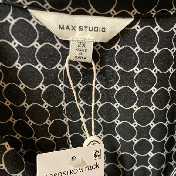 Max Studio Women’s Blouse - Picture 2 of 5